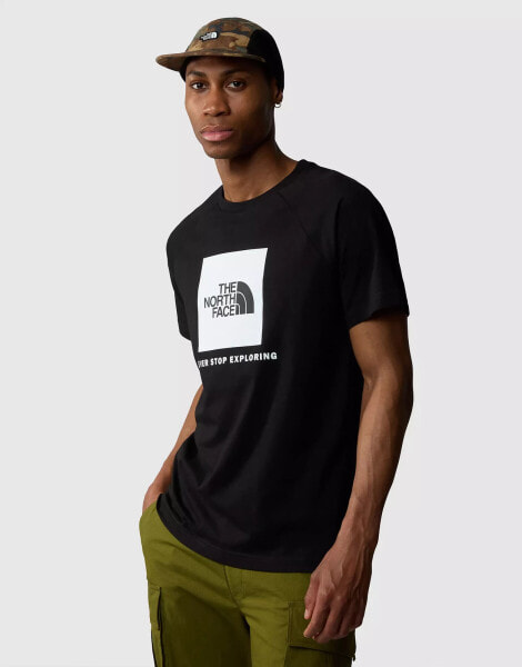 The North Face M s/s raglan redbox tee in tnf black