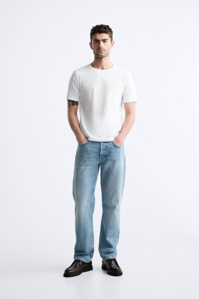 BASIC SLIM FIT T-SHIRT