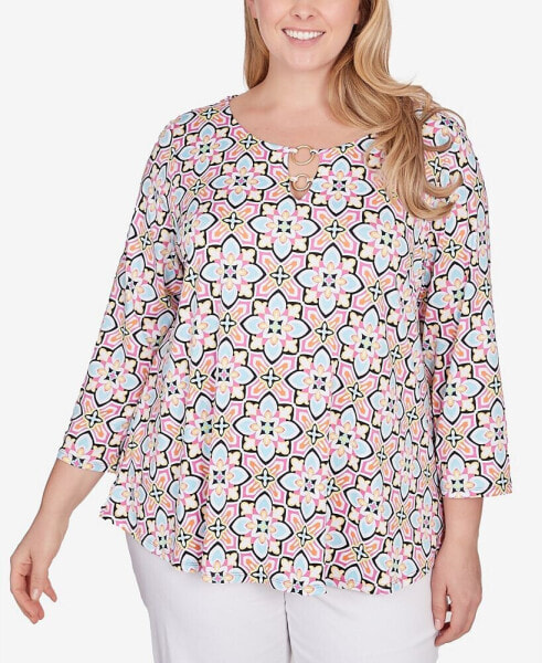 Plus Size Patio Puff Tile Print Top