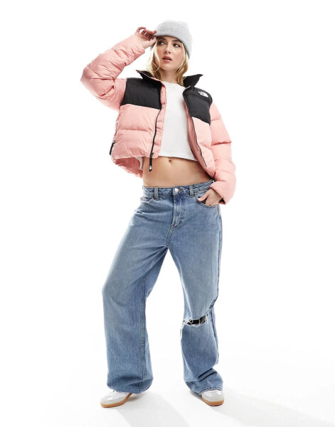 The North Face Saikuru cropped puffer jacket in pink and black