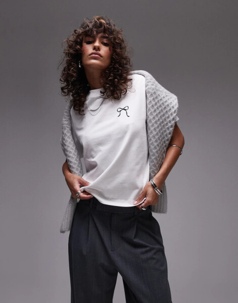 Selected Femme cropped t-shirt with bow print in white