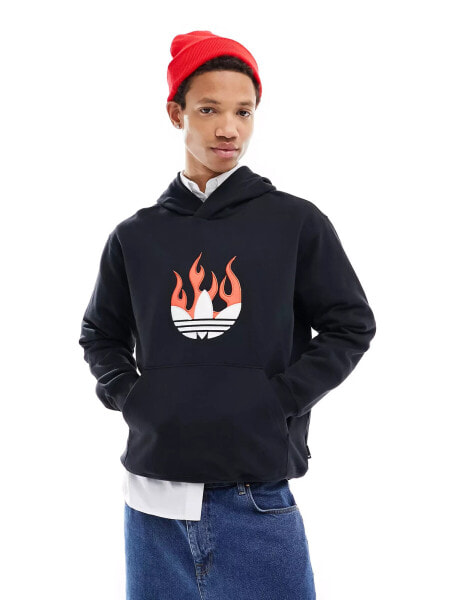 adidas Originals – Kapuzenpullover in Schwarz mit Flammen-Dreiblatt-Logo