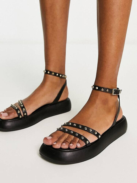 Stradivarius strappy cross over flatform sandal in black