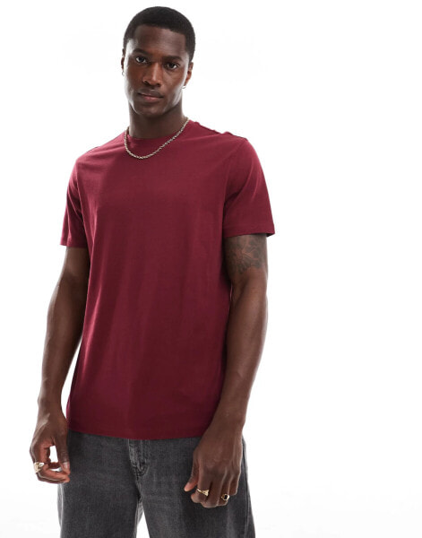 New Look crew neck t-shirt in dark burgundy