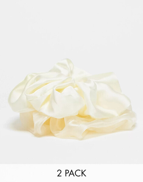 Pieces XL 2 pack scrunchie set in cream