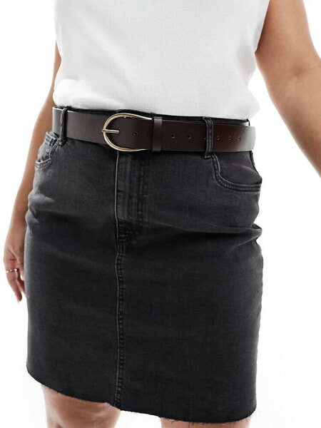 ASOS DESIGN CURVE half moon waist and hip jeans belt in brown