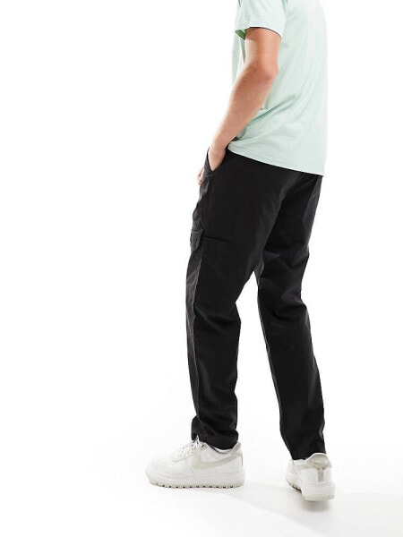 Levi's cargo trousers with pockets in black