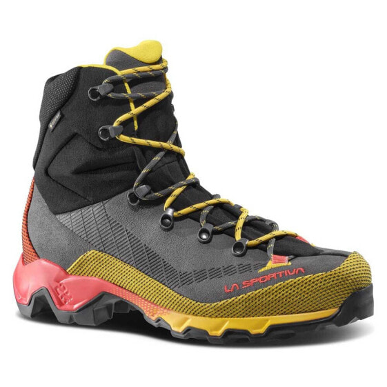 LA SPORTIVA Aequilibrium Trek Goretex Hiking Boots