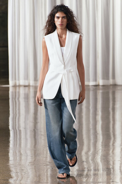 Zw collection waistcoat with tuxedo-style collar