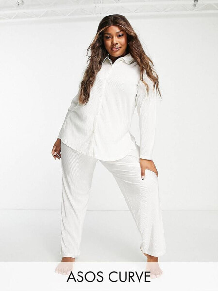 ASOS DESIGN Curve lounge plisse shirt & trouser set in white