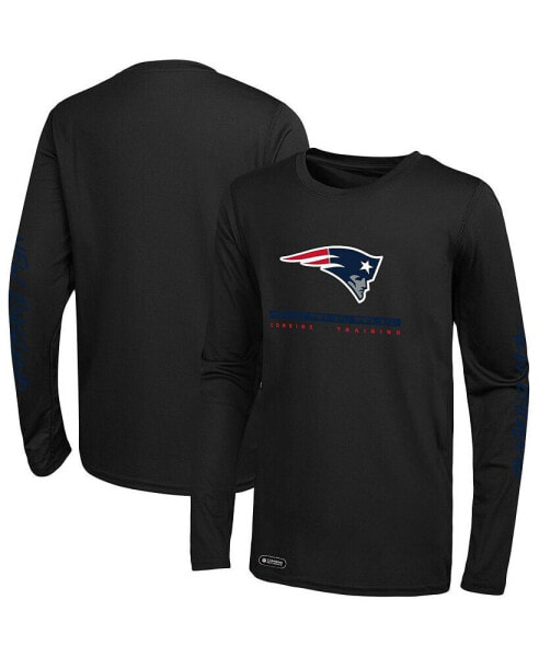 Men's Black New England Patriots Agility Long Sleeve T-shirt
