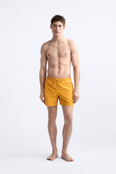 Basic swimming trunks