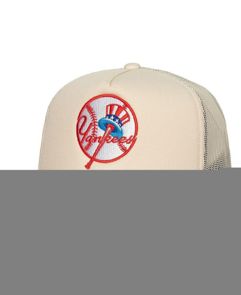 Men's Cream New York Yankees Cooperstown Collection Evergreen Adjustable Trucker Hat