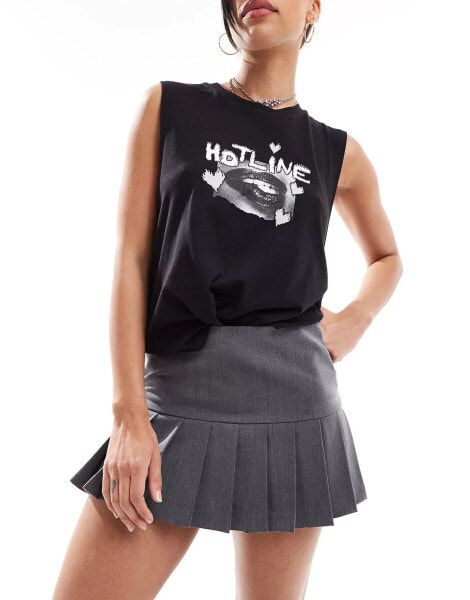 COLLUSION ultimate tailored pleated mini skort in charcoal