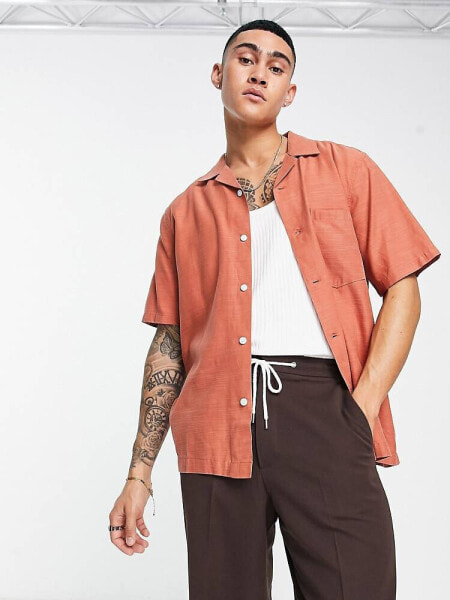 Weekday chill short sleeve shirt in rust