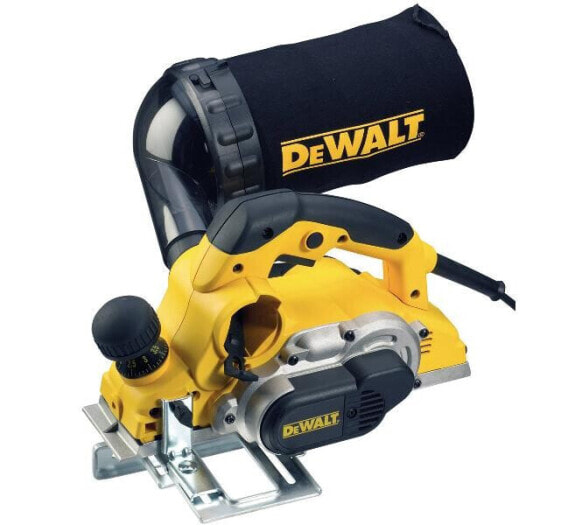 DeWalt Strug 1050W 82 мм D26500