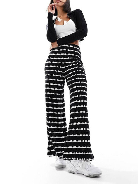 New Look stripe wide leg trouser in black