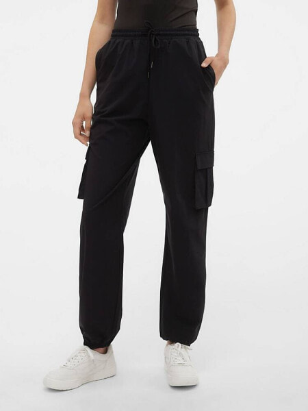 Vero Moda cuffed cargo trousers in black