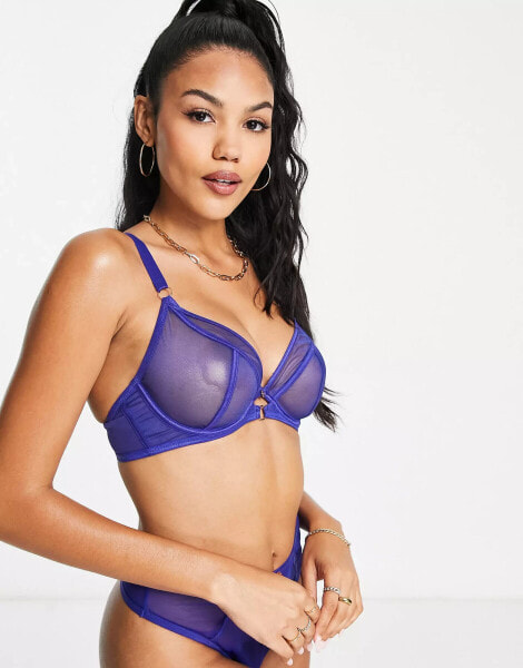 Scantilly von Curvy Kate – Fuller Bust – BH aus Mesh in Ultraviolett mit tiefem Ausschnitt und sichtbaren Nähten