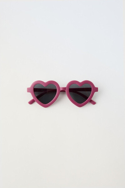 Солнцезащитные очки «сердечки» ZARA