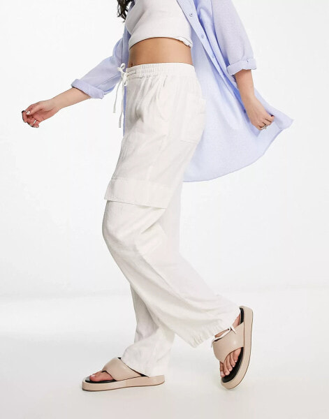 ASOS DESIGN pull on cargo trouser with linen in off white