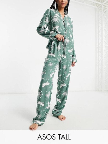 ASOS DESIGN Tall – Modal-Pyjama aus Hemd und Hose mit Astrologie-Muster