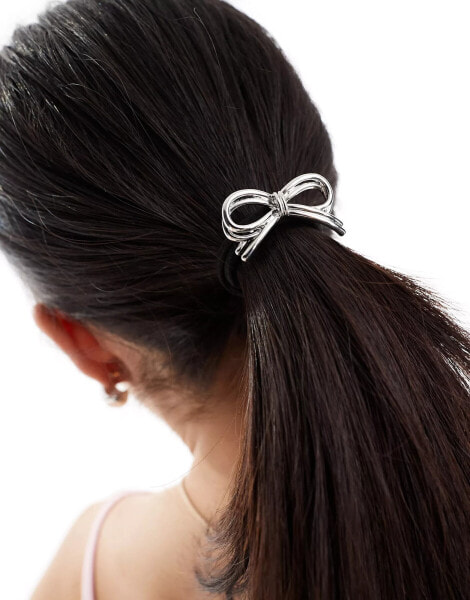 DesignB London bow detail hair tie in silver