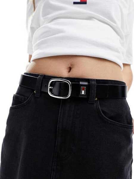 Tommy Jeans oval 3.0 belt in black