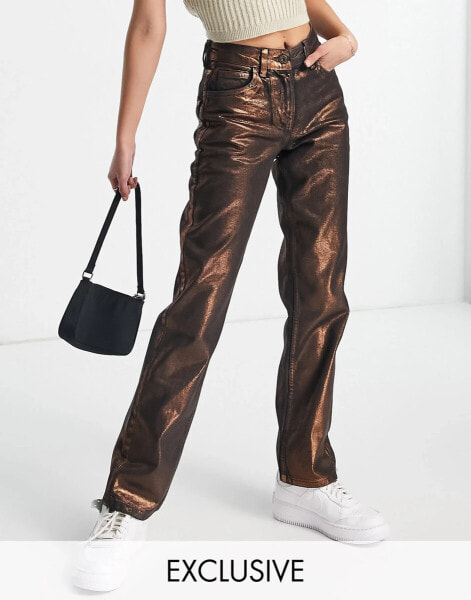 COLLUSION x005 mid rise straight leg jeans in bronze coating