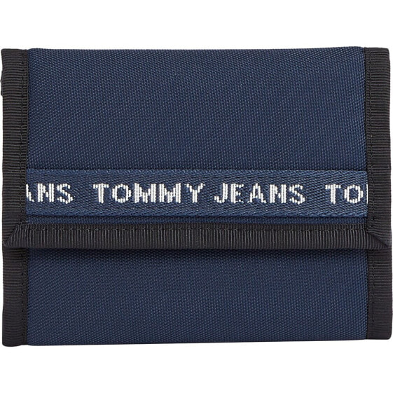 TOMMY JEANS Essential Nylon Trifold Wallet
