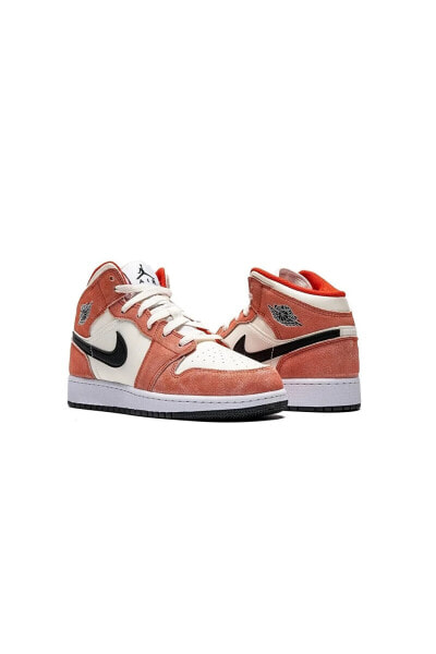 Кроссовки Nike Air Jordan 1 Mid SE из аппельсиновой замши (GS)