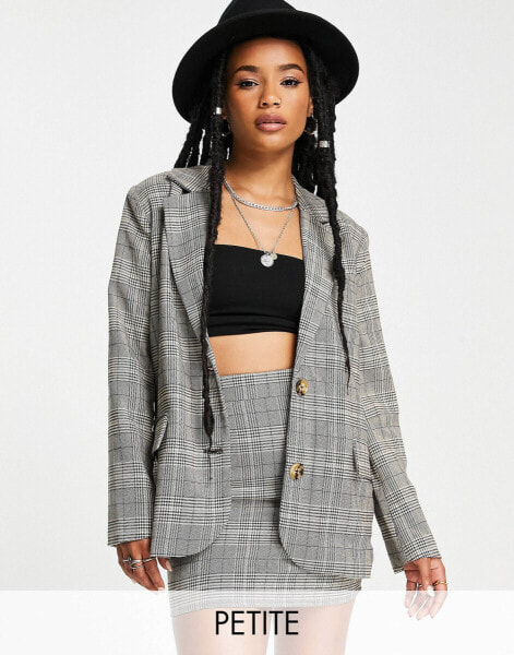 4th & Reckless Petite exclusive blazer co-ord in brown check