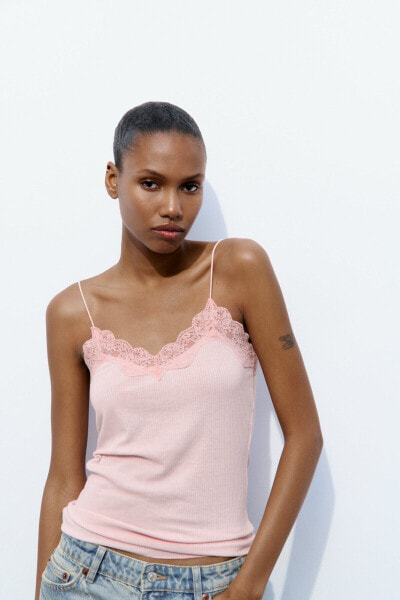 Strappy top with lace trim