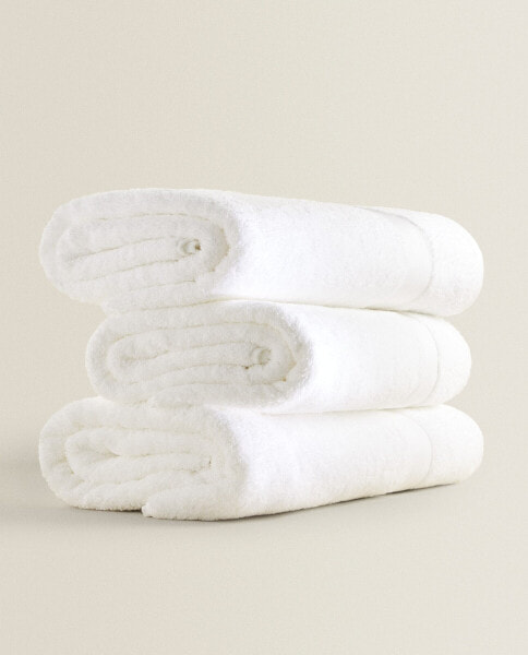 Pack of high-quality cotton hand towels (pack of 3)