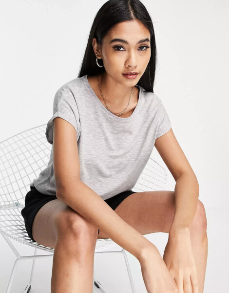 Vero Moda t-shirt with scoop neck in light grey