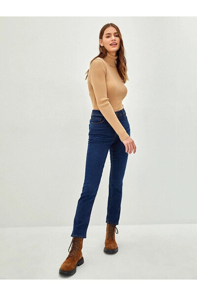 LCWAIKIKI Basic Slim Fit Cep Detaylı Kadın Jean Pantolon