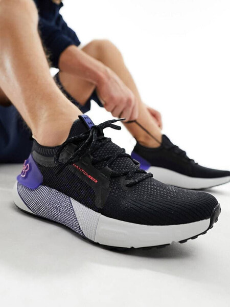 Under Armour HOVR Phantom 3 SE trainers in black