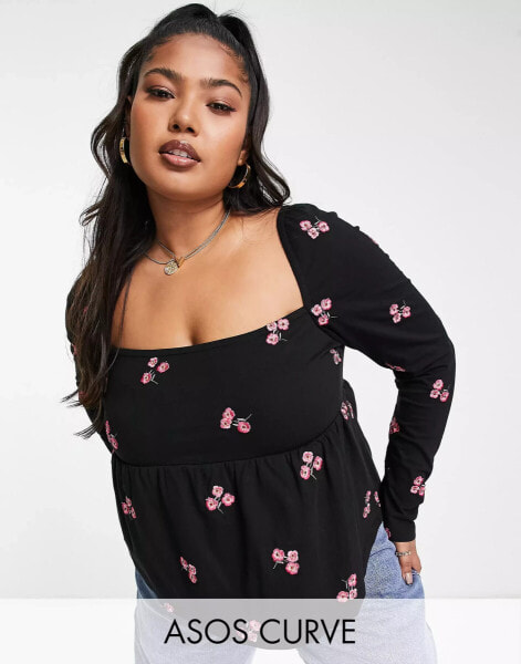 ASOS DESIGN Curve – Oberteil in Schwarz mit eckigem Ausschnitt und aufgestickten Blumen in Rot