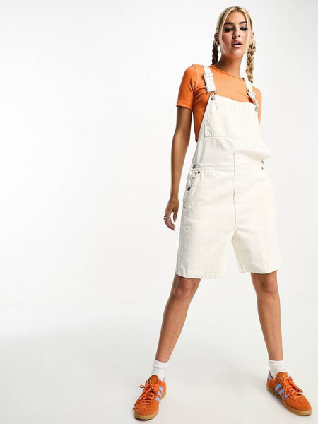 Weekday Dusty dungaree shorts in vintage white