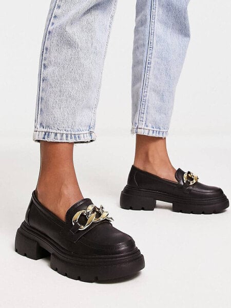 Pimkie chunky loafer with gold chain detail in black