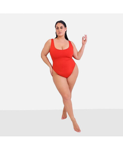 Plus Size Essential Tank Swimsuit W. Shelf Bra - Red