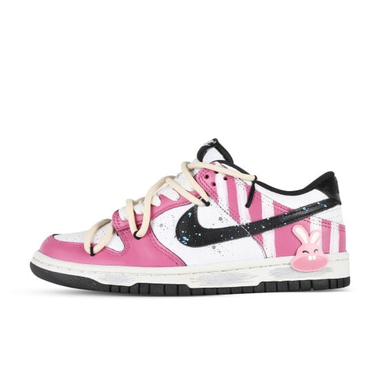 【定制球鞋】 Nike Dunk Low 顽皮兔 户外穿搭 解构 高街风 低帮 板鞋 GS 黑白粉 / Кроссовки Nike Dunk Low CW1590-100