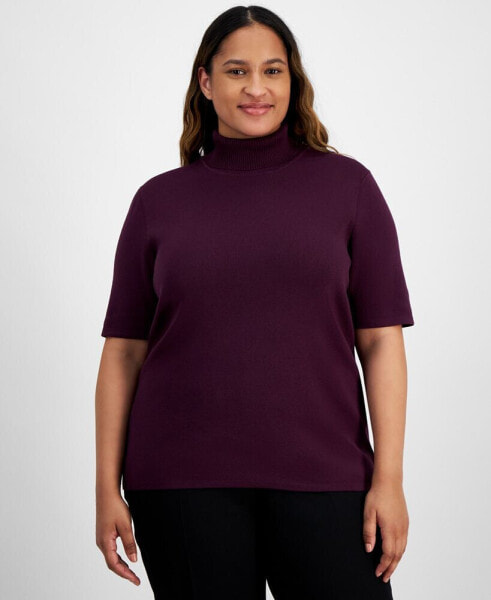 Plus Size Half-Sleeve Turtleneck