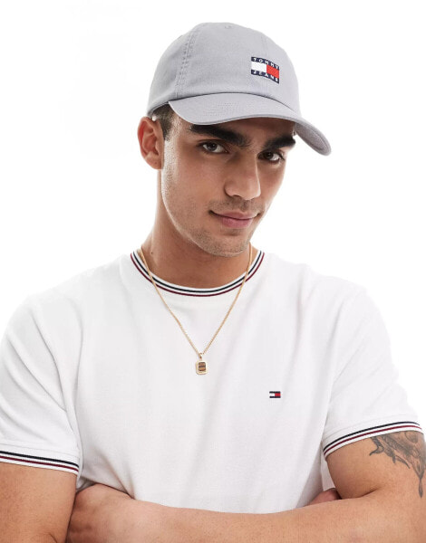 Tommy Jeans vintage flag cap in pale grey