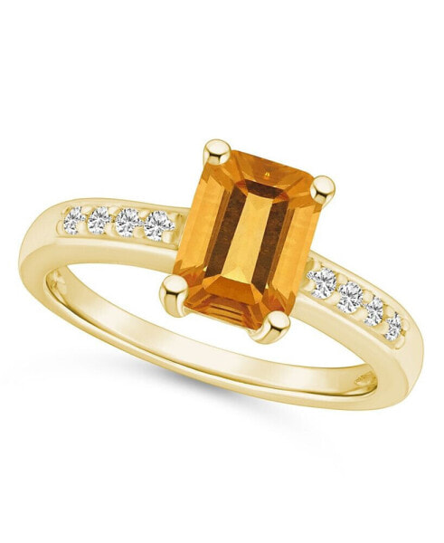 Citrine (1-5/8 ct .t.w.) and Diamond (1/8 ct .t.w.) Ring in 14K Yellow Gold