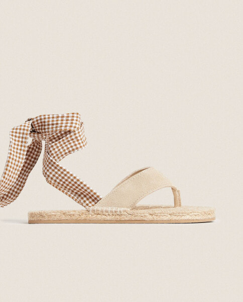 Jute sandals with gingham tie