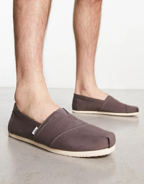 Toms alpargata espadrilles in grey