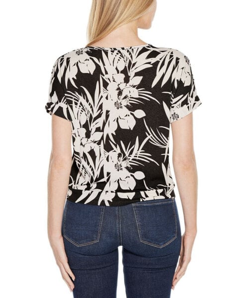 Women's Floral Print Lace-Up top