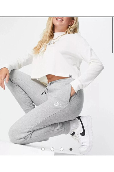 Брюки спортивные Nike Sportswear Essential Fleece 3000(ierr) - женские