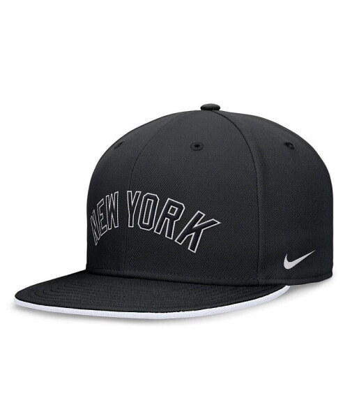 Men's Black New York Yankees Primetime True Performance Fitted Hat